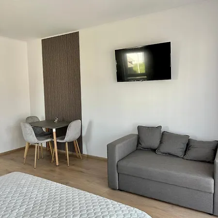 Velvet Apartment *